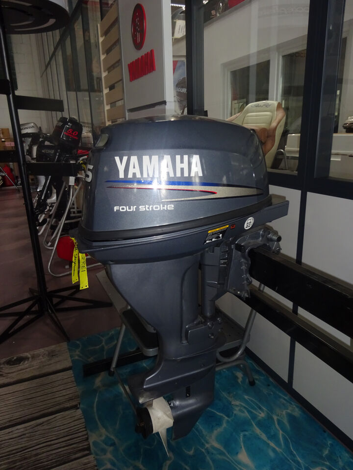 Yamaha F15 AMHS