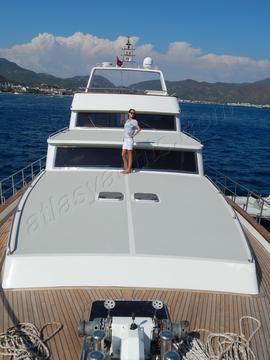 22M Motoryacht WITH 3 Cabins