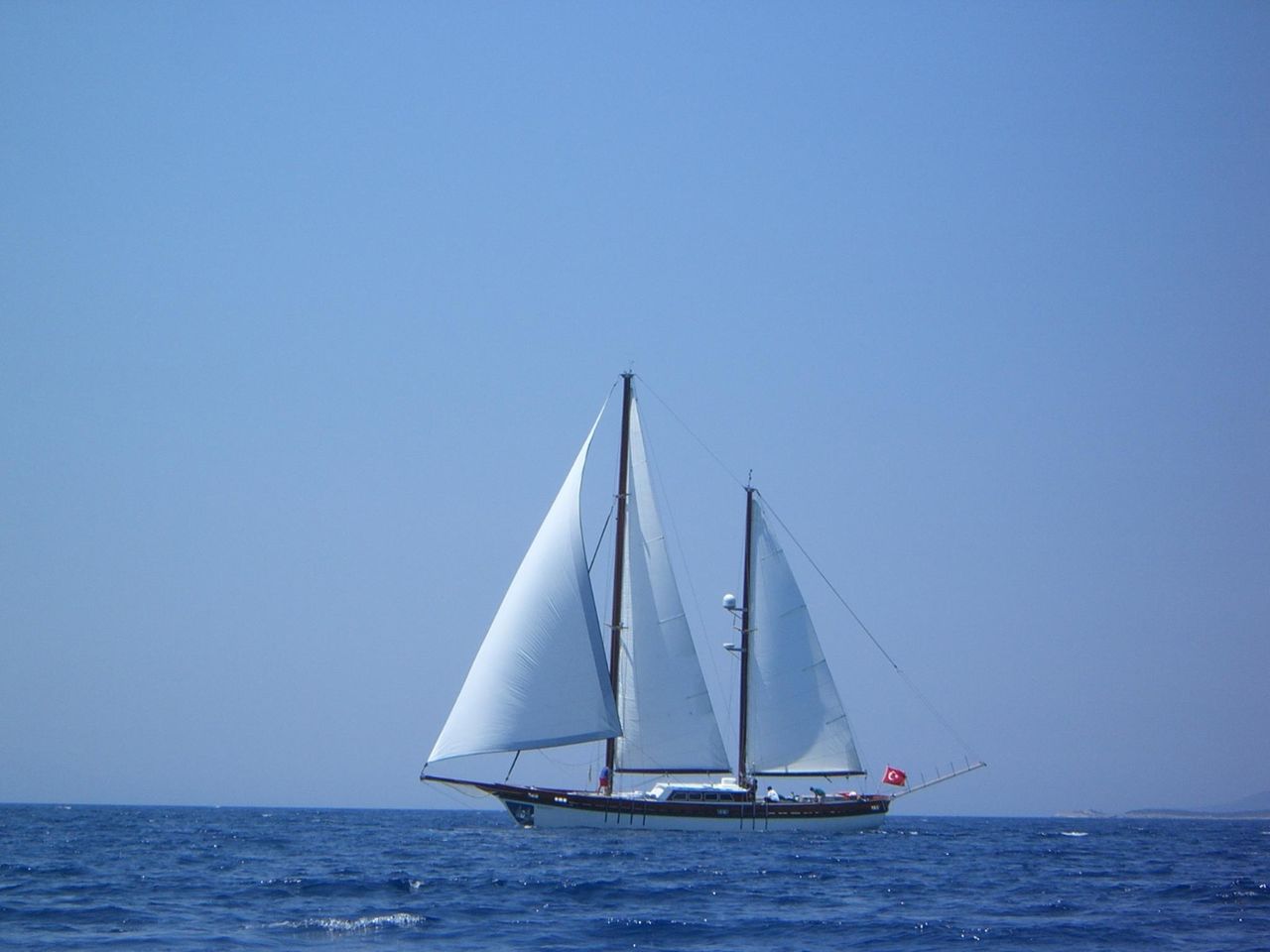 24M ,2 Engines, Epoxy Laminated (sailboat) for sale