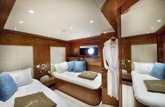 34m Composite Hull Luxury Yacht - immagine 4