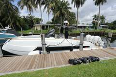Astondoa 377 Coupe Outboard - resim 8