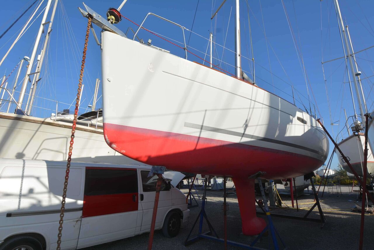 Bénéteau Océanis 34 (sailboat) for sale