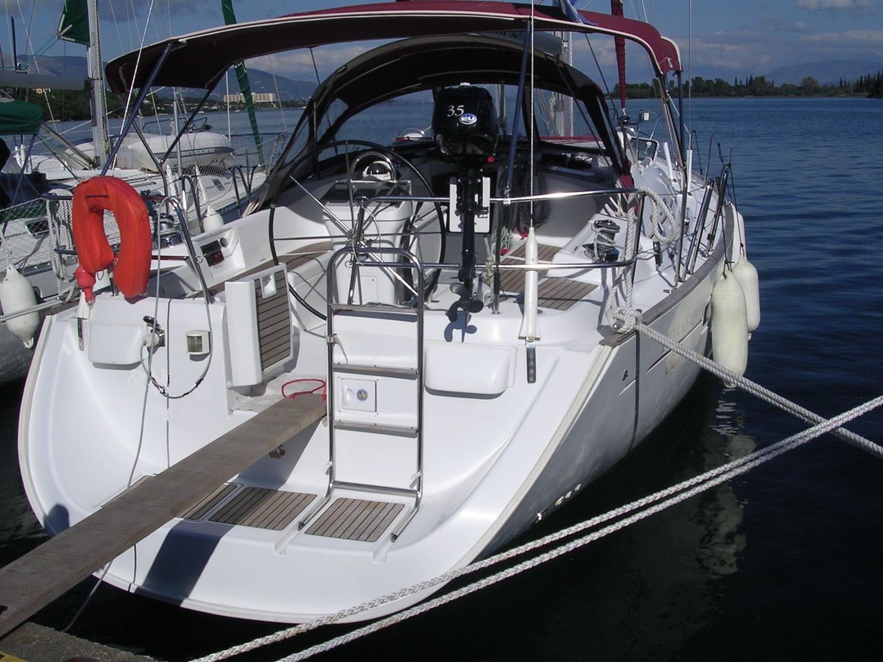 Bénéteau Océanis 423 (sailboat) for sale
