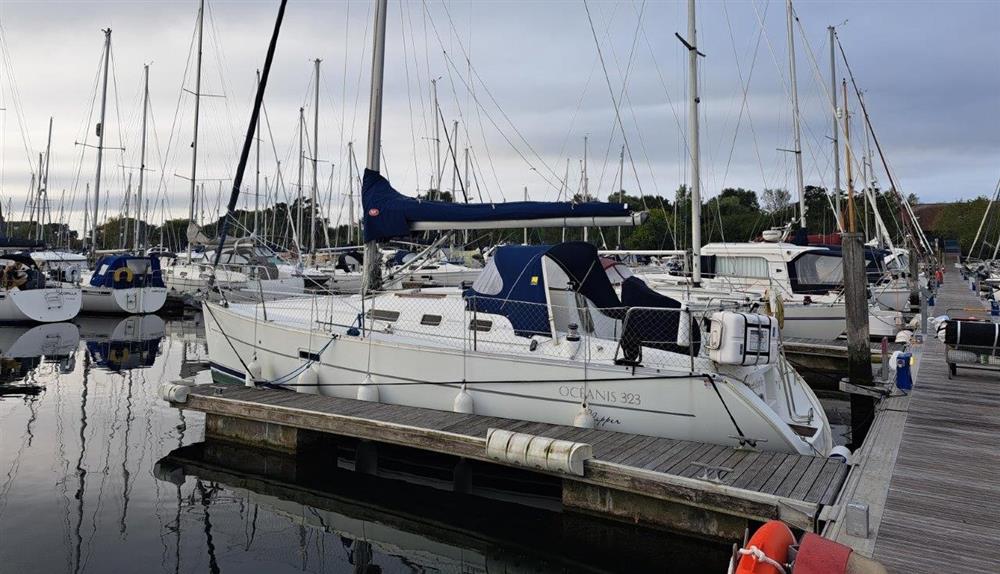 Bénéteau Océanis Clipper 323 (sailboat) for sale