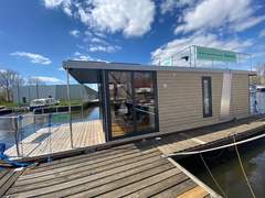 Campi 340 Houseboat - picture 1