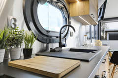 Campi 400 Houseboat - picture 9