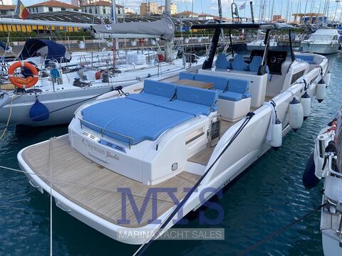 Cayman Yachts 400WA NEW