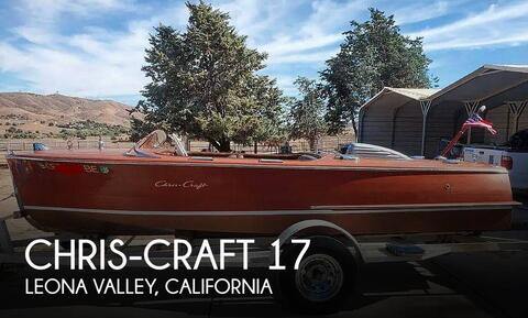 Chris-Craft 17 Deluxe Runabout
