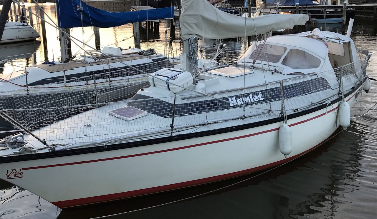 Dufour 31 (sailboat) for sale