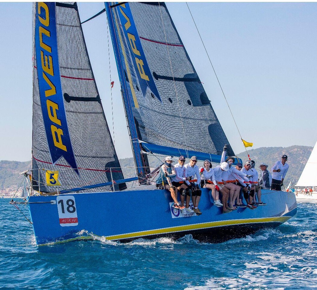 Grand Soleil 42 RACE (sailboat) for sale