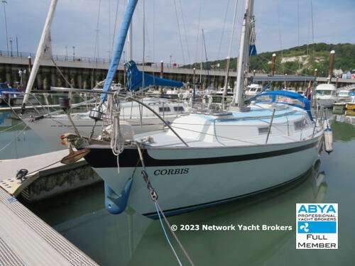 Halmatic 30 MK II (sailboat) for sale
