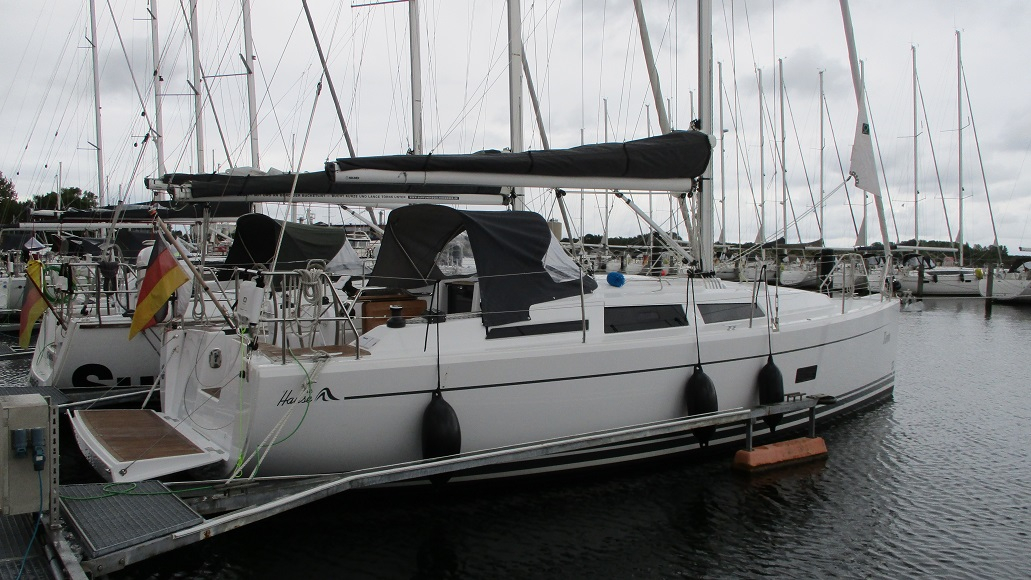 Hanse 348 (sailboat) for sale