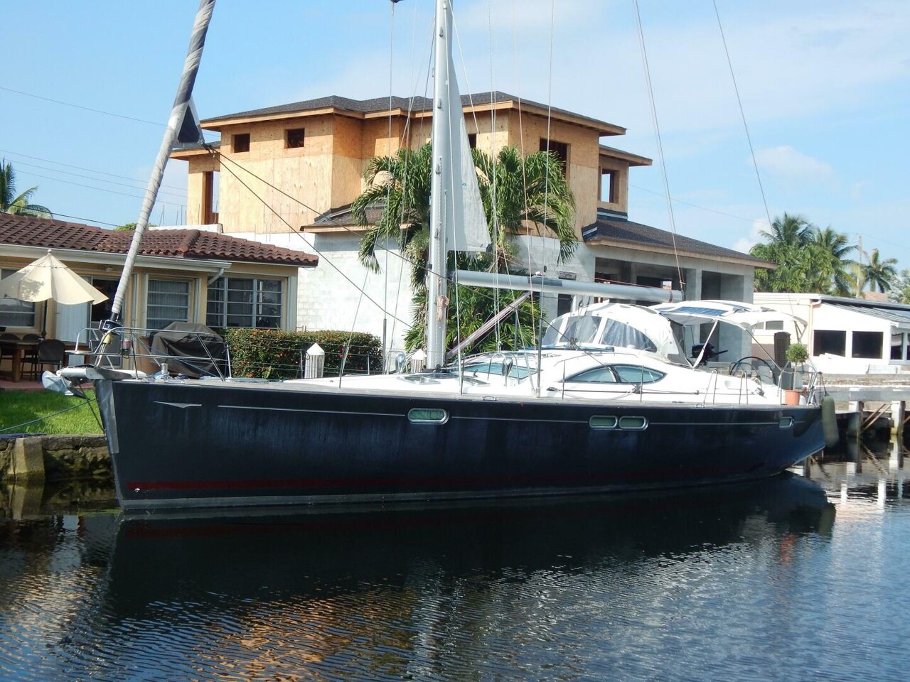 Jeanneau (sailboat) for sale