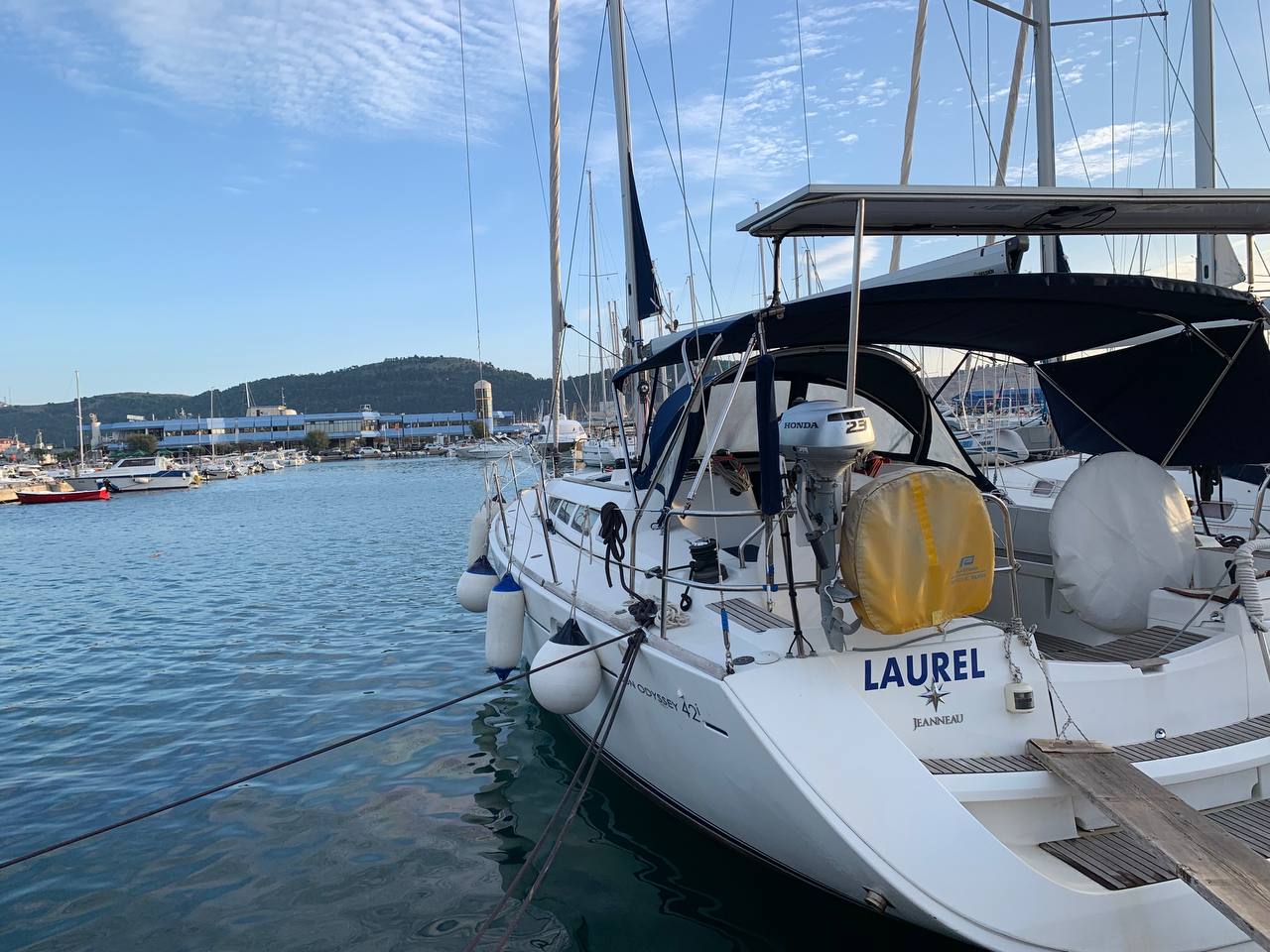 Jenneau Sun Odyssey 42I (sailboat) for sale