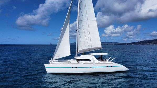 Lagoon 570 (sailboat) for sale