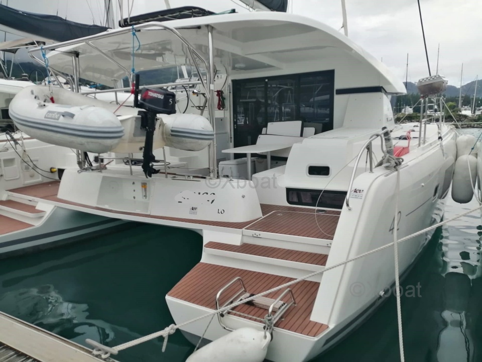 Lagoon THE Perfect Pairthe Lagoon 42 Asserts Style (sailboat) for sale