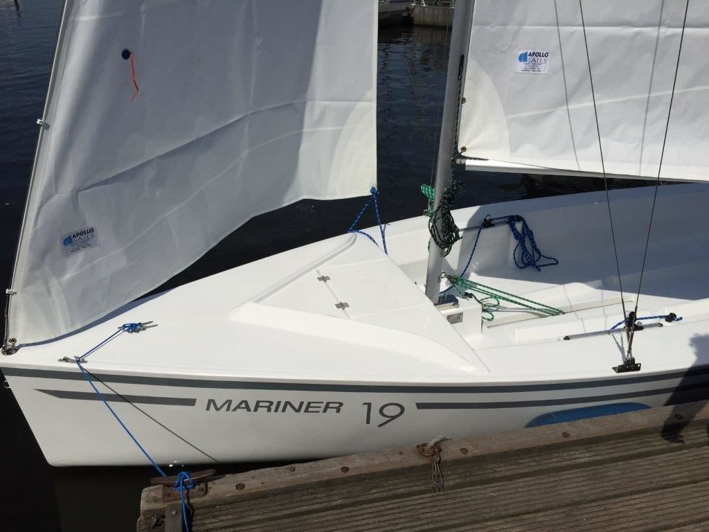 Mariner Yachts 19