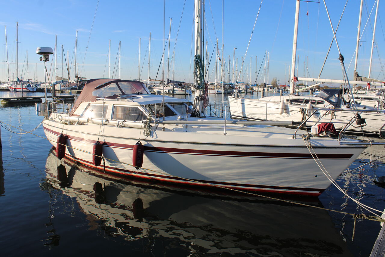 Moody 33 Eclipse (sailboat) for sale