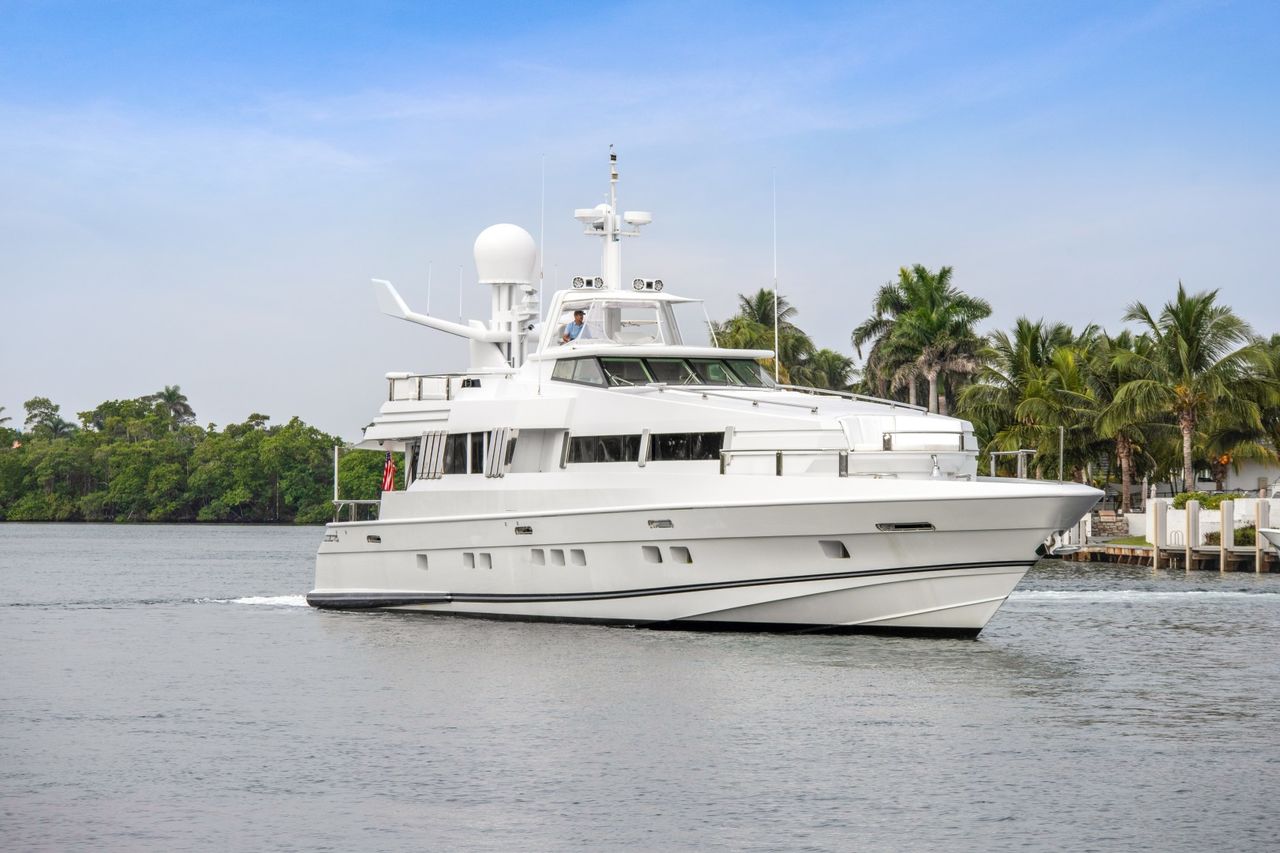 Oceanfast Motor Yacht - imagen 2