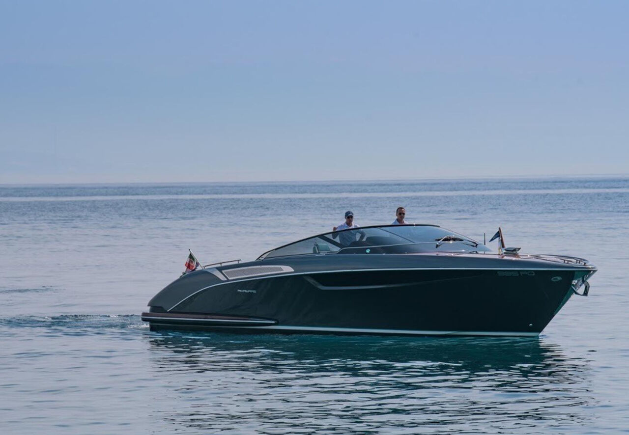 Riva 38 Rivamare (powerboat) for sale