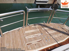 Riviera 4400 Sport Yacht - Bild 5