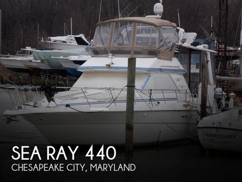 Sea Ray 440 Aft Cabin
