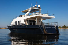 Steel Yacht Pearl of the Dnieper - image 2
